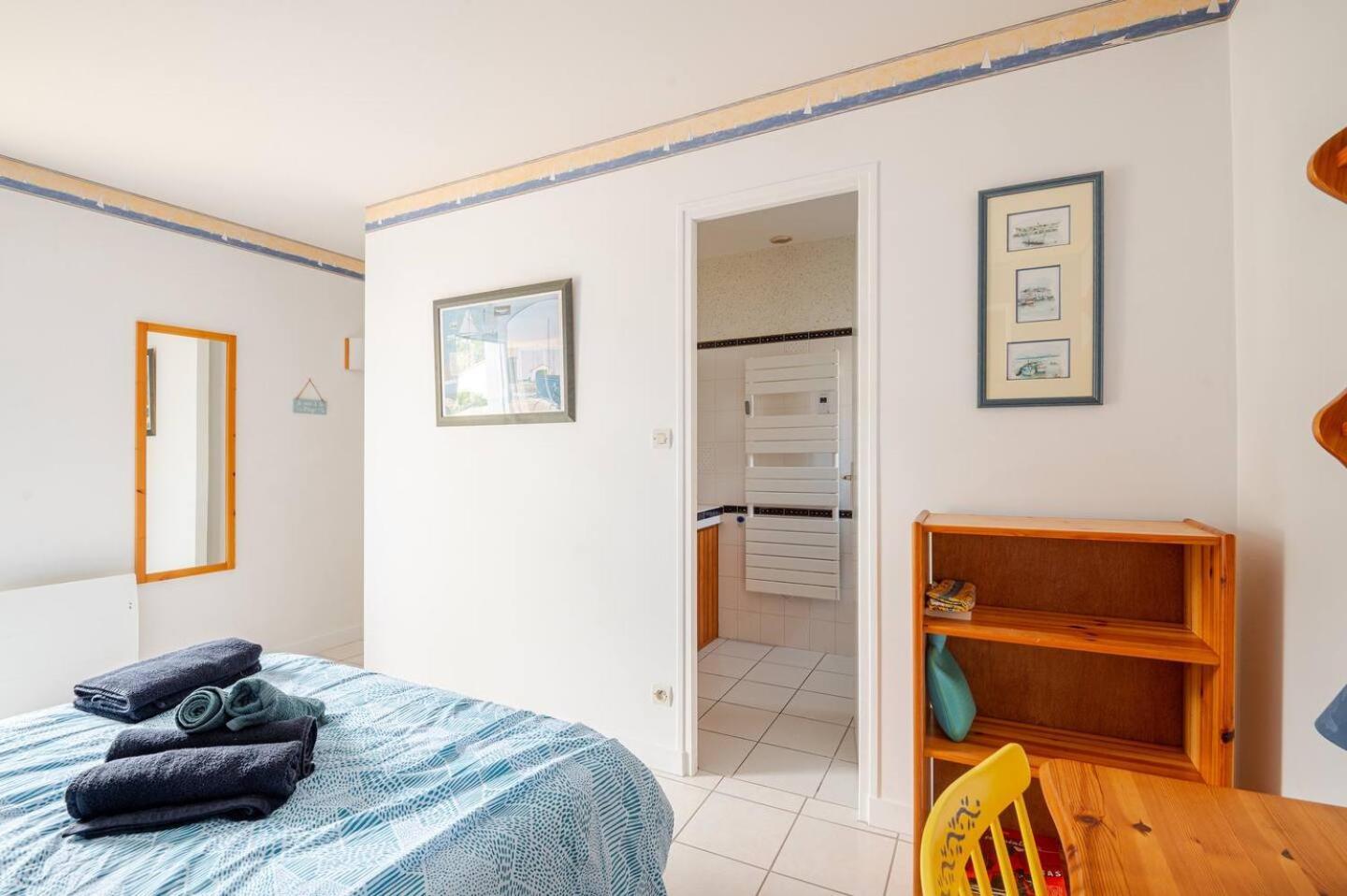 La White House, 8 Personnes/8 Velos + Free Parking 라트슈수르메르 외부 사진